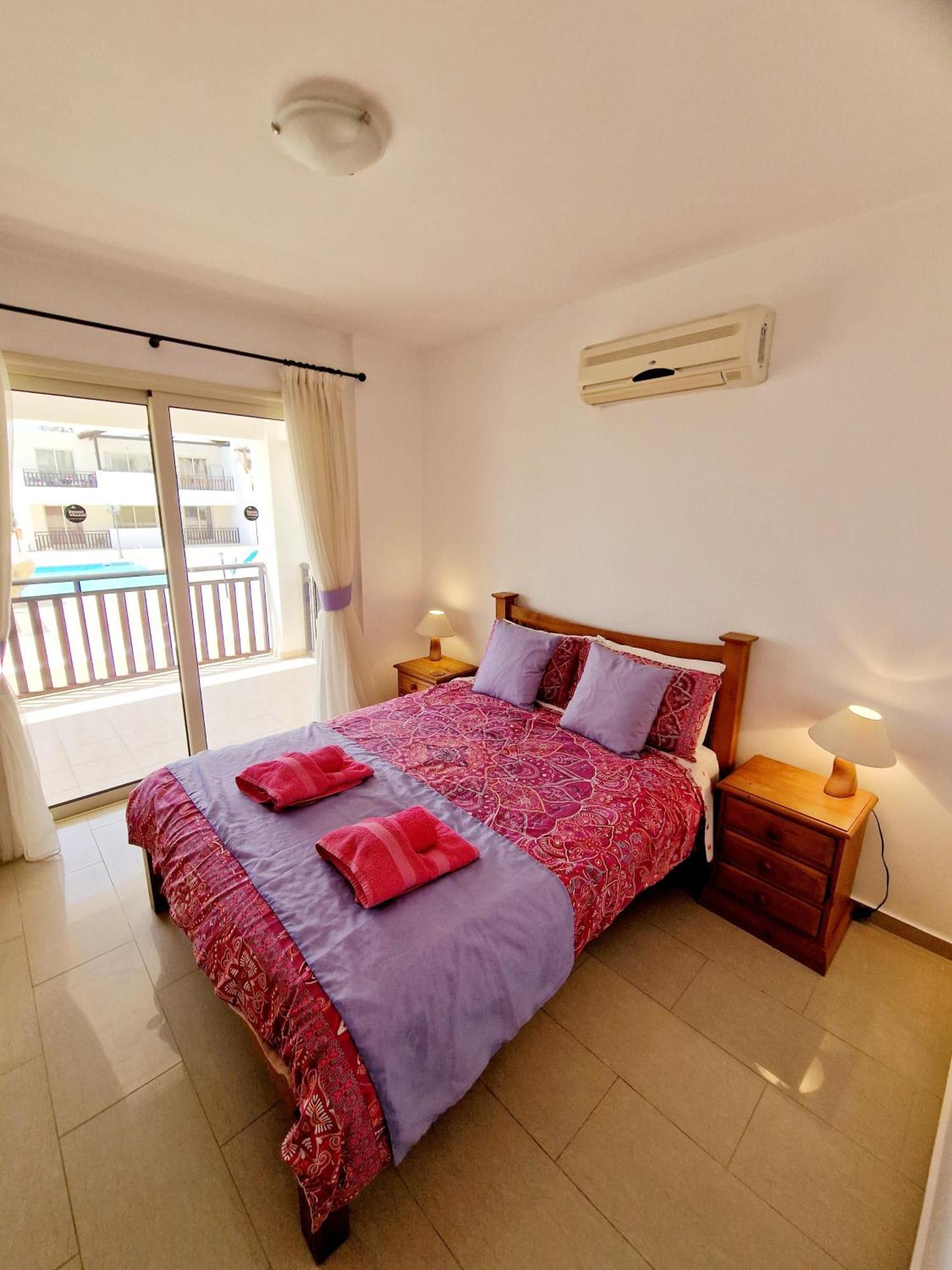 C5 Vanessa Poolside Apartment Pegeia Exterior foto